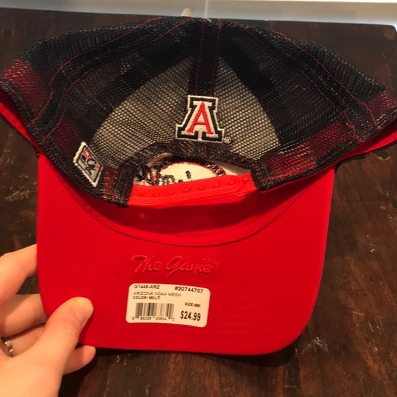 NWT Arizona Wildcats mesh hat - Picture 3 of 3